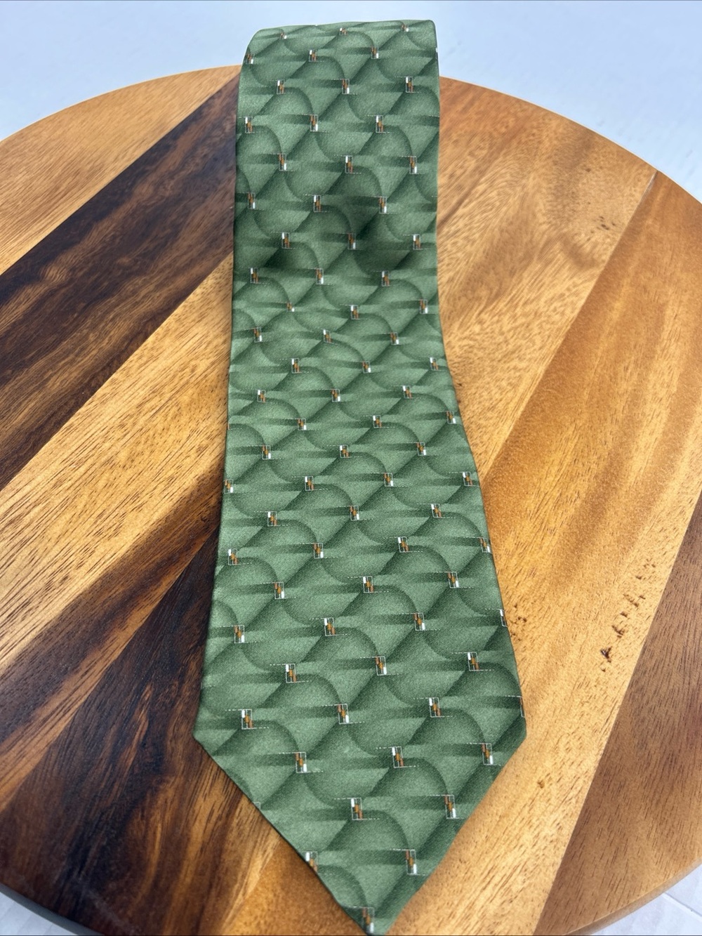 Palatina Men's Silk Geometric Neck Tie Light Green 4" x 58"